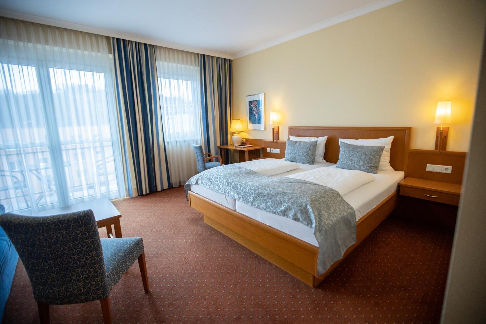 Hotel Stadt Wien Bad Schallerbach Kültér fotó