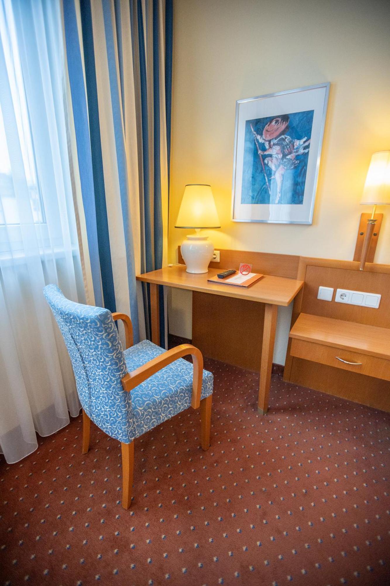 Hotel Stadt Wien Bad Schallerbach Kültér fotó
